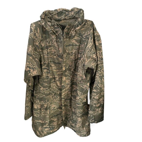 Military Other - US Air Force Digital Camo Rain Parka with hood Sz M EUC